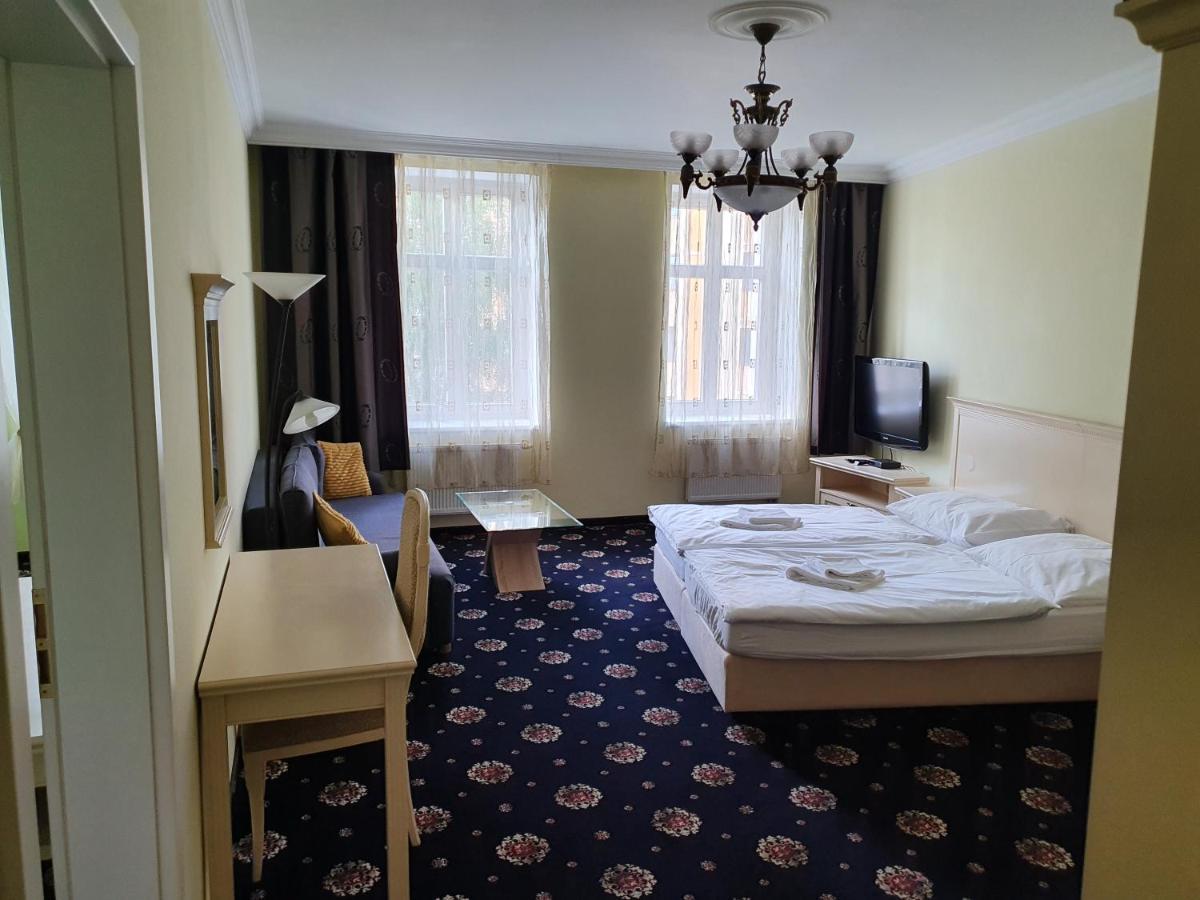 Evergreen Apartments Hotel Карловы Вары Экстерьер фото