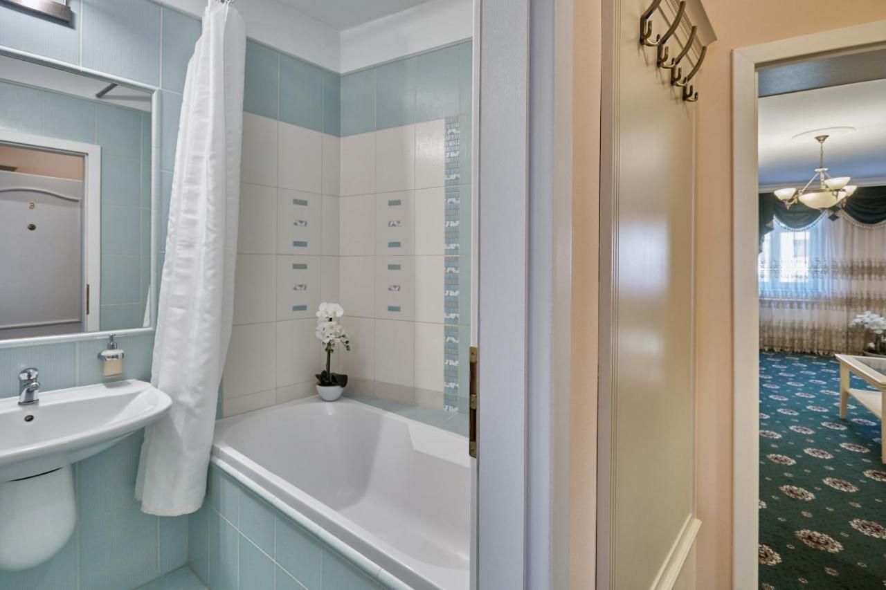 Evergreen Apartments Hotel Карловы Вары Экстерьер фото